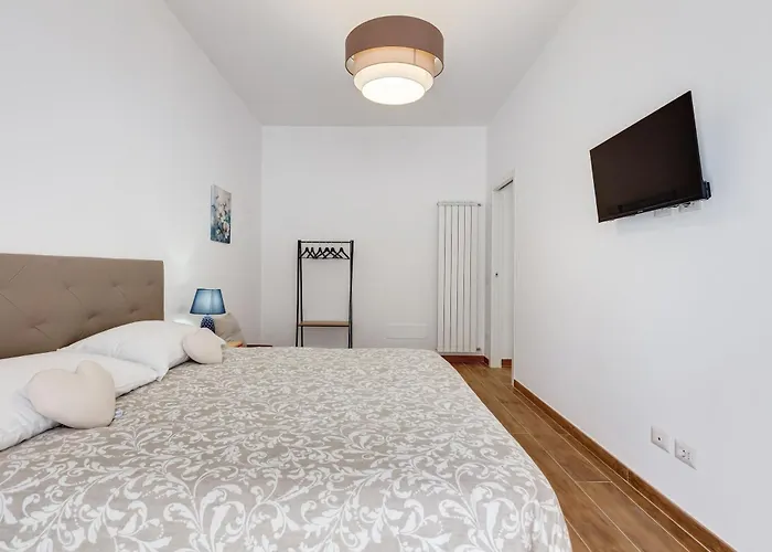 Apartment Vatican With 2 Bathrooms And Terrace
